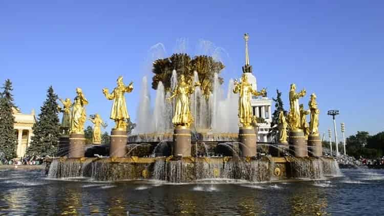 آبنمای نیشن فرندشیب در روسیه از مشهور ترین آب نماهای دنیا
